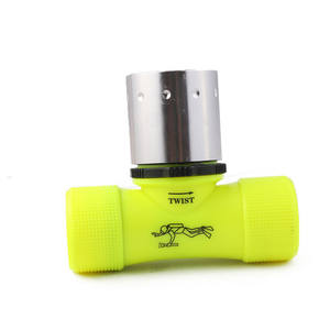 <span class=keywords><strong>ไฟฉาย</strong></span>ดำน้ำ5W LED พลังสูงไฟฉาย<span class=keywords><strong>คาด</strong></span><span class=keywords><strong>หัว</strong></span>สำหรับดำน้ำใช้แบตเตอรี่ AAA พร้อมสายรัดซิลิโคน - Product Image 5