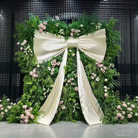 Mur de fleurs artificielles en gros 2,4 m x 2,4 m, panneau mural de fleurs blanches enroulable, toile de fond murale en roses de soie, décoration de mariage élégante