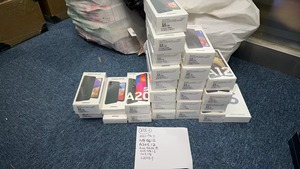 Proveedores de teléfonos verificados <span class=keywords><strong>A32</strong></span> 64 <span class=keywords><strong>128GB</strong></span> Teléfonos usados Proveedores de teléfonos baratos al por mayor en China Productos electrónicos - Product Image 5