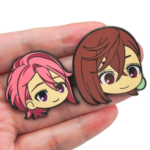 6 nouveaux badges métalliques de haute qualité au design anime Dandada <span class=keywords><strong>Momo</strong></span> Ayase et Ken Takakura pour la décoration de sacs et de vêtements - Product Image 3