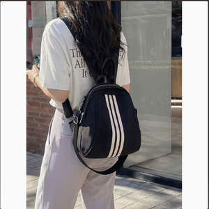 Mochila Negra a Rayas para Mujer, Material PU, Cierre de Cremallera, Estilo de Dibujos Animados, Correa Única para el Hombro, Portátil para Todas las Estaciones - Product Image 2