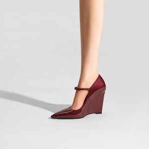 Escarpins Mary Jane à <span class=keywords><strong>talon</strong></span> compensé de 10,5 cm, à bout pointu, ornés de strass brillants personnalisés, pour <span class=keywords><strong>femme</strong></span> |   Robe tendance et confortable OEM/ODM - Product Image 3