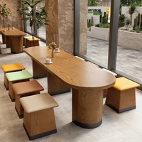 Meubles de restaurant modernes et durables de haute qualité pour projets de cafétéria : bancs de buffet et ensemble table et chaises