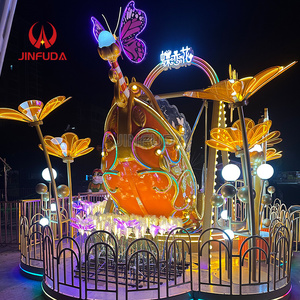 Manège Pendulaire Spectaculaire pour Parc Extérieur : Bateau Viking pour Enfants Style Fleur de Contes de Fées avec Éclairage Dynamique - Product Image 3