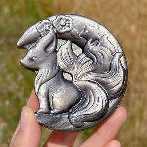 Vente en gros de renard à neuf queues en obsidienne, cristal de haute qualité pour la décoration festive - Product Image 4