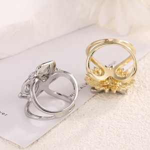 Elegant Camellia Scarf Buckle Alloy Pearl Flower Design For <b>Shawl</b> Decoration Summer 2024 - Product Image 4