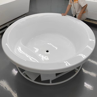 Baignoire ronde en acrylique intégrée de 1700 mm avec insert de massage en ABS intégré, baignoire à remous de 67 pouces