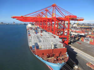 رافعة حاويات ميناء كوايسايد بسعة 20 طن و30 طن و40 طن و50 طن و60 طن، رافعة جسرية لرفع الحاويات من السفن إلى الشواطئ - Product Image 4