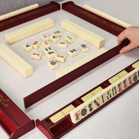 Supports à tuiles de mahjong américains en bois de 18 pouces avec motif double dragon |   Série de supports en bois pour 4 joueurs
