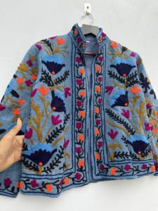 Vêtements d'hiver pour femmes manteau extérieur multicolore broderie coton Suzani à la main manches longues ouvert avant veste imprimé polaire - Product Image 4