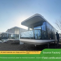 Hébergement de camping de type maison familiale, technologie futuriste, intelligence, capsule spatiale, populaire, check-in, B&B