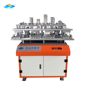 Machine de poinçonnage de matrices de grande taille pour fenêtres et portes en aluminium, pour systèmes résidentiels, commerciaux et architecturaux - Product Image 2
