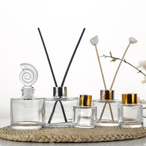 Flacon pulvérisateur cylindrique en verre transparent de 50 ml en gros, sans feu, pour aromathérapie, usage toilette, avec bouchon à <span class=keywords><strong>vis</strong></span> séché, estampage à chaud - Product Image 3