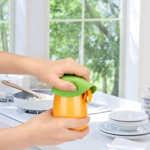 Multi-Functional Silicone Jar Opener Pad Non-Slip Surface Tight Lids Bottles Opening Assistant Coaster Heat Resistant <b>Mat</b> - Product Image 5