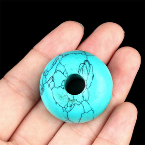 Prodotti di Tendenza: Perle di Turchese Naturale 30x16mm con Foro Grande, Charm Rotondo in Pietra Preziosa per Accessori di Gioielleria Fai-da-Te - Product Image 1