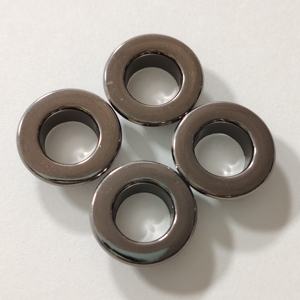 <span class=keywords><strong>Ojales</strong></span> <span class=keywords><strong>grandes</strong></span> de Metal plano de latón personalizados de alta calidad, venta al por mayor, accesorios de ropa, <span class=keywords><strong>ojales</strong></span> para cortinas y prendas - Product Image 5