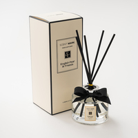 Diffuseur d'ambiance en verre transparent sans alcool AIKUN avec bâtonnets, pour chambre et hôtel, vente en gros, personnalisation OEM