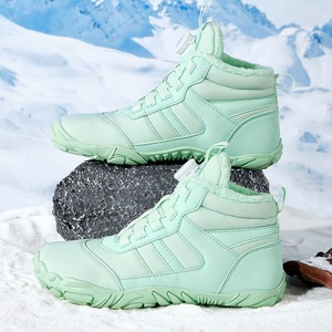 Baskets chaudes d'hiver pour femmes chaussons doublés de fourrure imperméables pour chaussures en amont de la neige pour femmes - Product Image 4
