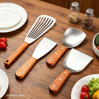 Ustensiles de cuisine Spatule de cuisson Teppanyaki en acier inoxydable avec manche en bois Haute qualité Facile à nettoyer Outils multifonctions pour steak