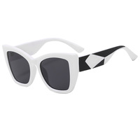 9583 hommes fête surdimensionné lunettes de soleil luxe lunettes de soleil personnalisées 2024 fabricant lunettes de soleil femmes classes et Chic 2024