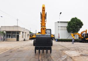 Excavadoras de Orugas de Servicio Pesado Changlin Sinomach de 34 y 36 Toneladas con Lubricación Automática, Control Piloto y Maquinaria para Minería y Construcción - Product Image 6