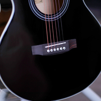 Guitare acoustique en gros, guitare acoustique de 40 pouces, 6 cordes, guitare chinoise, guitare acoustique personnalisée, bois massif