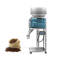 Machine de distribution de graines de noix 1500g 2500g 5500g Machine de remplissage de pesage de particules de grain de riz verticale PLC intelligente
