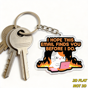Portachiavi Divertente Gatto in Fiamme - Spero che Questo Email ti Trovi Prima che lo Faccio - Ciondolo in Acrilico con Laptop Rosa - Accessorio Umoristico - Product Image 4