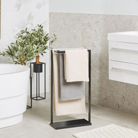 Porte-serviettes en métal noir à 2 couches pour la maison, l'hôtel et la salle de bain Organisateur de serviettes de bain Outil d'organisation de la maison