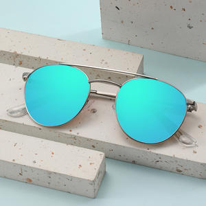 แว่นกันแดดทรงวงรีกรอบโลหะแบบครอสบอร์เดอร์ ป้องกันรังสียูวี 400 แฟชั่นสำหรับทุกเพศ เหมาะสำหรับออกนอกบ้าน ผลิตที่เมืองเหวินโจว รุ่น 3652 - Product Image 2