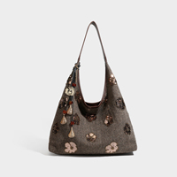Supplier Tas Selempang Hobo Tweed Abu-abu Bordir Bunga Payet dengan Logo Kustom Grosir, Hiasan Manik Kayu Boho dan Rumbai