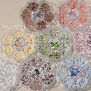 Petit ensemble d'accessoires pour ongles d'été en résine acrylique, strass, perles, fleurs de lune, camélias, autocollants et décalcomanies - Product Image 2