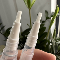 Stylos de maquillage personnalisés 3ml 5ml pour huile à cuticules, vernis à ongles, huile à lèvres, brillant à lèvres, stylo correcteur de maquillage, stylo de maquillage vide rotatif avec pinceau