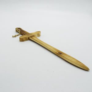 Jouet éducatif enfants jouets <span class=keywords><strong>en</strong></span> bois épées classique <span class=keywords><strong>en</strong></span> plein air garçon jouer épées personnalisées enfants <span class=keywords><strong>en</strong></span> gros jouets épées - Product Image 2