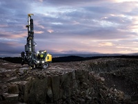 Epiroc Power ROC T25 DC Diesel Engine Top Hammer Portable Mine Integrated Down the Hole Quary Rock Drilling Rig Machine