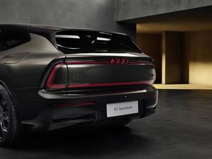 <span class=keywords><strong>2026</strong></span> Au-di. E5 Sportback <span class=keywords><strong>2026</strong></span> Pioneer Edition <span class=keywords><strong>2026</strong></span> новый автомобиль 5-дверный 5-местный самый продаваемый автомобиль Новый энергетический электромобиль - Product Image 6