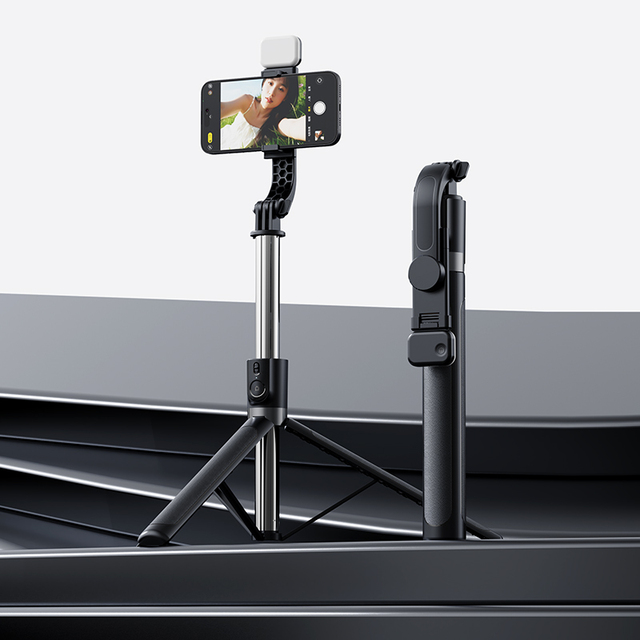 Mobile Phone Selfie Stick Beauty LED Fill Light Remote Control Adjustable Folding Rotatable Multifunctional Live Desktop Tripod
