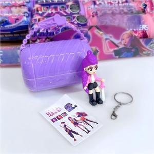 13 Stili 16 Pezzi K POP Blind Box Scatole Misteriose Capsule Sorpresa da Smontare Accessori per Zaino Portachiavi Bambola Giocattolo Regalo - Product Image 4