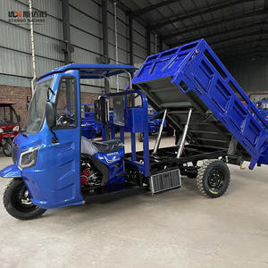 Тяжелый самосвал на 9 колесах с гидравлическим самоскидом, большой грузоподъемностью, для перевозки топлива, заводской - Product Image 3