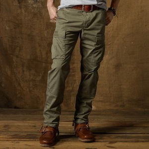 Short cargo pour homme avec design sportswear, nouveau modèle droit et décontracté, imperméable et anti-rides - Product Image 5