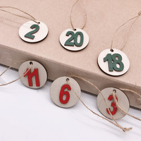 Grenzüberschreitend Meistverkaufter Moderner Hölzerner Chinesischer Weihnachts-Countdown 1-24 Digitale Scheiben-Anhänger Geschenkdekoration DIY Adventskalender