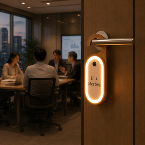 Lavagna Memo in Legno con Luce Notturna a LED Ricaricabile con Sensore di Movimento, Decorazione da Appendere alla Porta per Camera da Letto, Ufficio e Ingresso - Product Image 3
