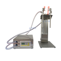 Machine de remplissage de liquides semi-automatique à haute précision avec 2 têtes de distribution numériques anti-mousse pour boissons et spiritueux