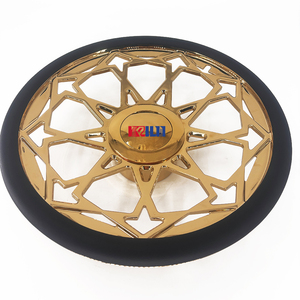 Volante Deportivo de 15 Pulgadas, Forjado a Medida en Oro - Product Image 1