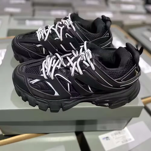 2026 Baskets de luxe haut de gamme pour femmes et hommes, de marque de créateur, Tracds, avec doublure en maille antidérapante - Product Image 1