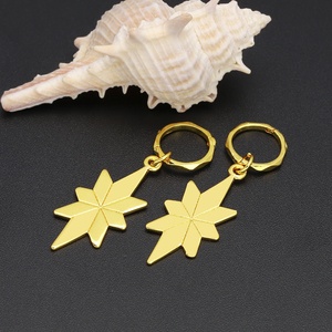 Pendientes Colgantes JXX Fashion con Baño de Oro 24K y Patrón Geométrico, Pendientes Religiosos de Cobre para Mujer, Hechos Principalmente de Latón, Diseño Único - Product Image 4