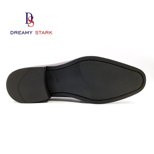 Chaussures italiennes vintage en cuir véritable pour hommes, haute qualité, design perforé au laser, confortables pour l'automne, logo personnalisé, design original - Product Image 5