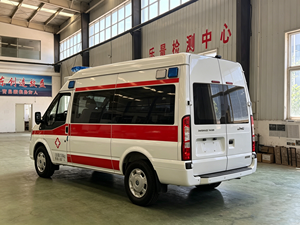 Nueva Ambulancia de Emergencia JMC con Techo Alto, Motor Diésel, Transmisión Automática, EURO 5, Vehículo de Rescate Médico - Product Image 4