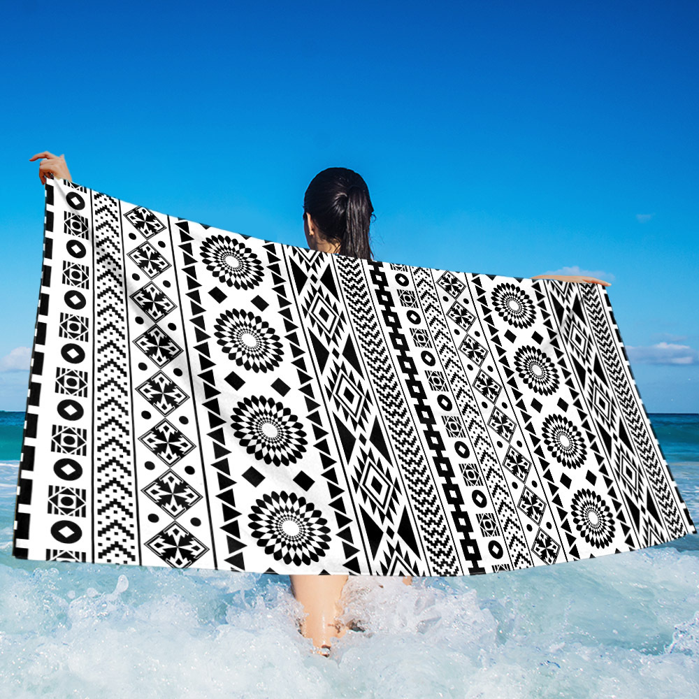 ลายเรขาคณิต 75x150 ซม.