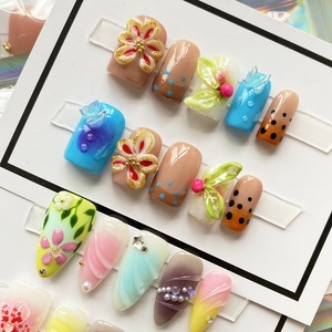 Faux ongles à presser sculptés au <span class=keywords><strong>gel</strong></span> UV, peints à la main, style Y2K INS, luxueux et attrayants, 10 pièces, épais, réutilisables, pour nail art - Product Image 5